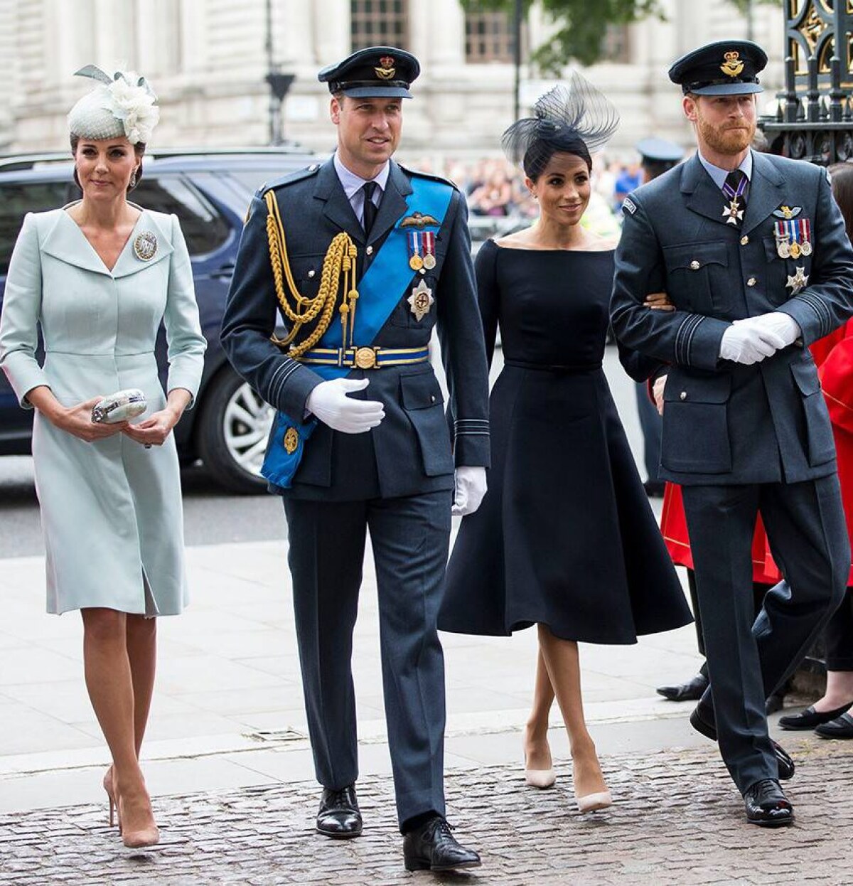 Motivul pentru care Kate Middleton a încetat să mai medieze conflictul dintre Prințul William și Prințul Harry. Ce au declarat experții regali: „Cu dispreț...”