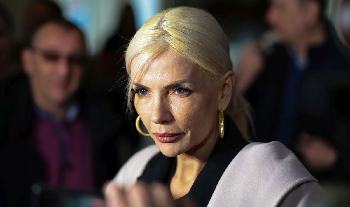 Laura Vicol, noi dezvăluiri despre ziua în care a fost luată de mascați, chiar în fața copiilor săi: „Am rămas surprinsă”