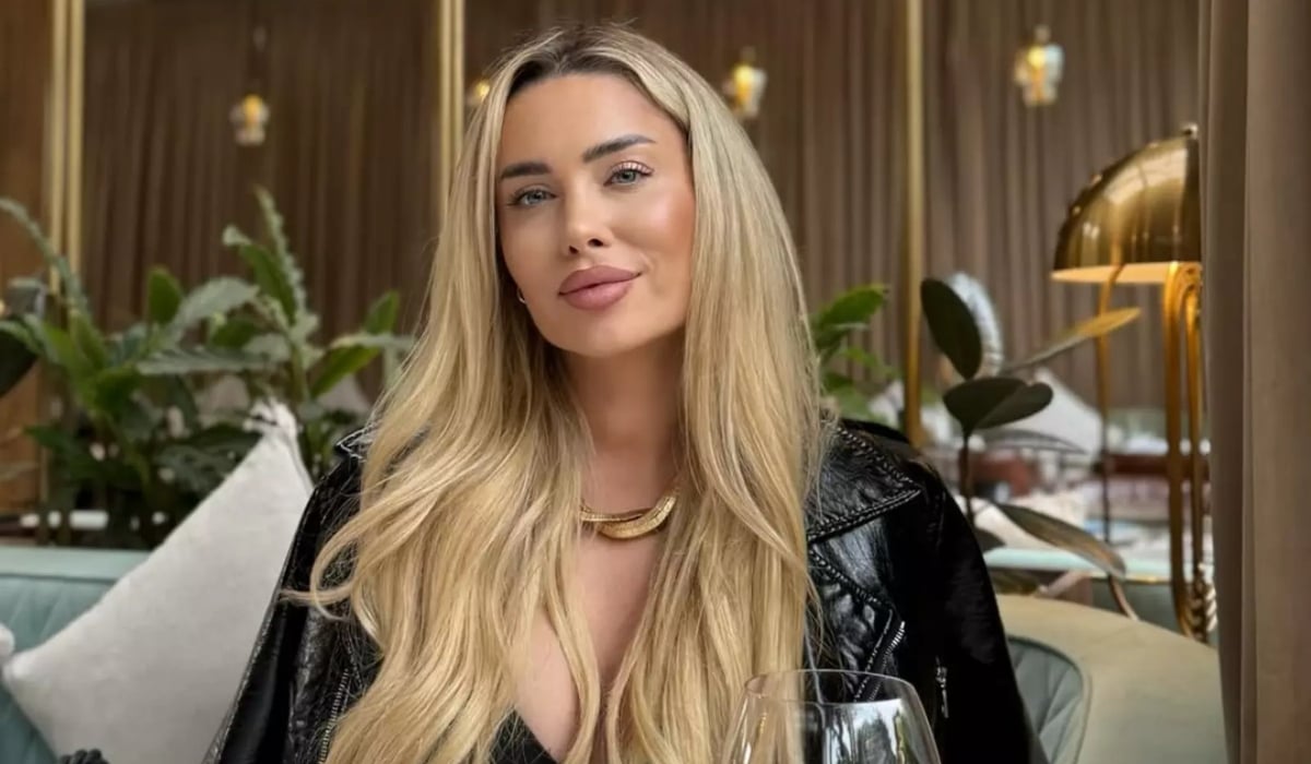 Cum a apărut Oana Monea la plajă în Barcelona. Ispita de la „Insula Iubirii” a făcut furori într-un costum de baie din două piese