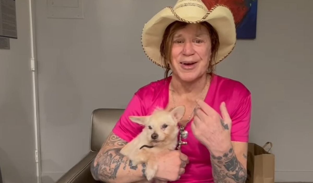 Mickey Rourke, prima reacție după ce s-a aflat că le cere fanilor bani pentru chirie: „Am muncit mult”. Actorul ar fi urmat să fie dat afară din casă