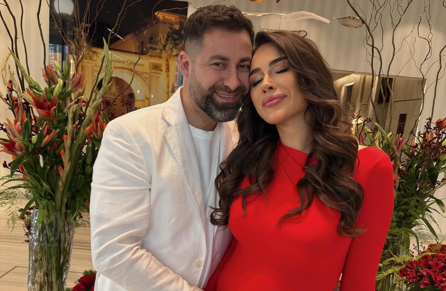 Iustina, de la „Insula Iubirii” 2024, gravidă pentru a doua oară. Cum a apărut în Dubai, alături de soțul ei, Cornel