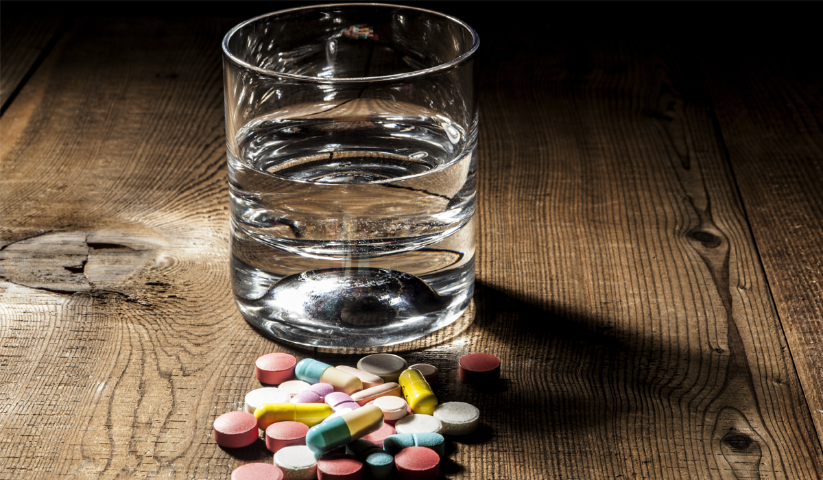 Taxa pe apă care va scumpi pastilele: Simona Cocoș avertizează că românii pot rămâne fără medicamente ieftine